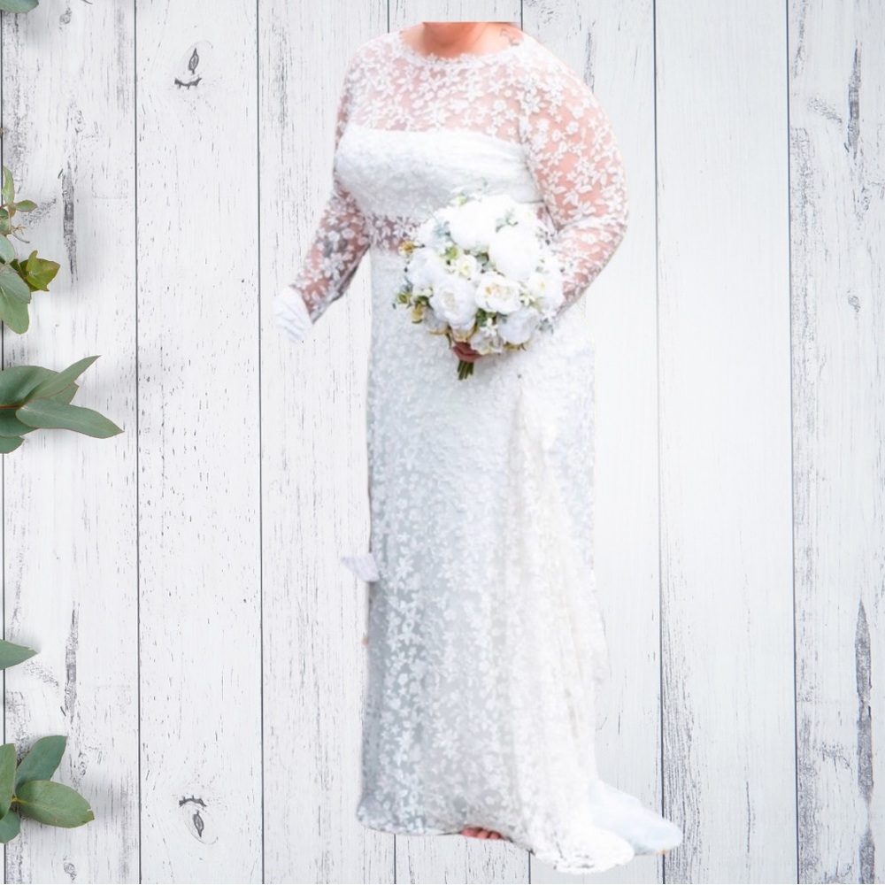 Tadashi Shoji White Floral Lace Wedding Dress